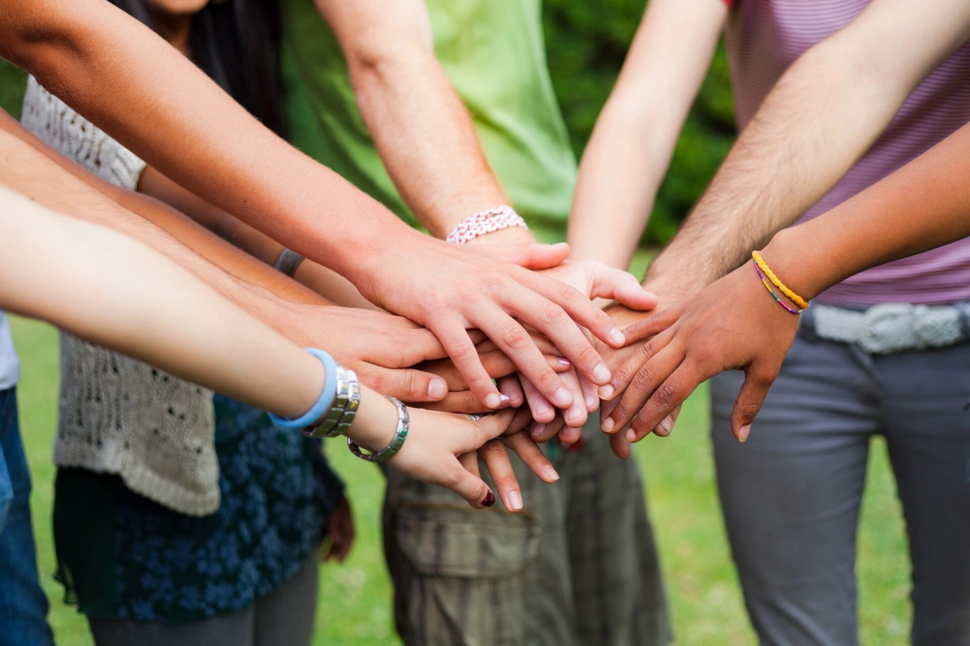 A group working together to combat drug addiction help in Houston, TX